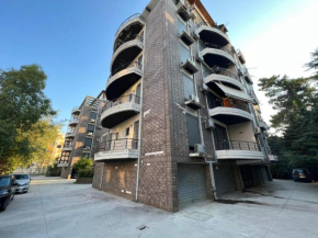 Kristal Apartment